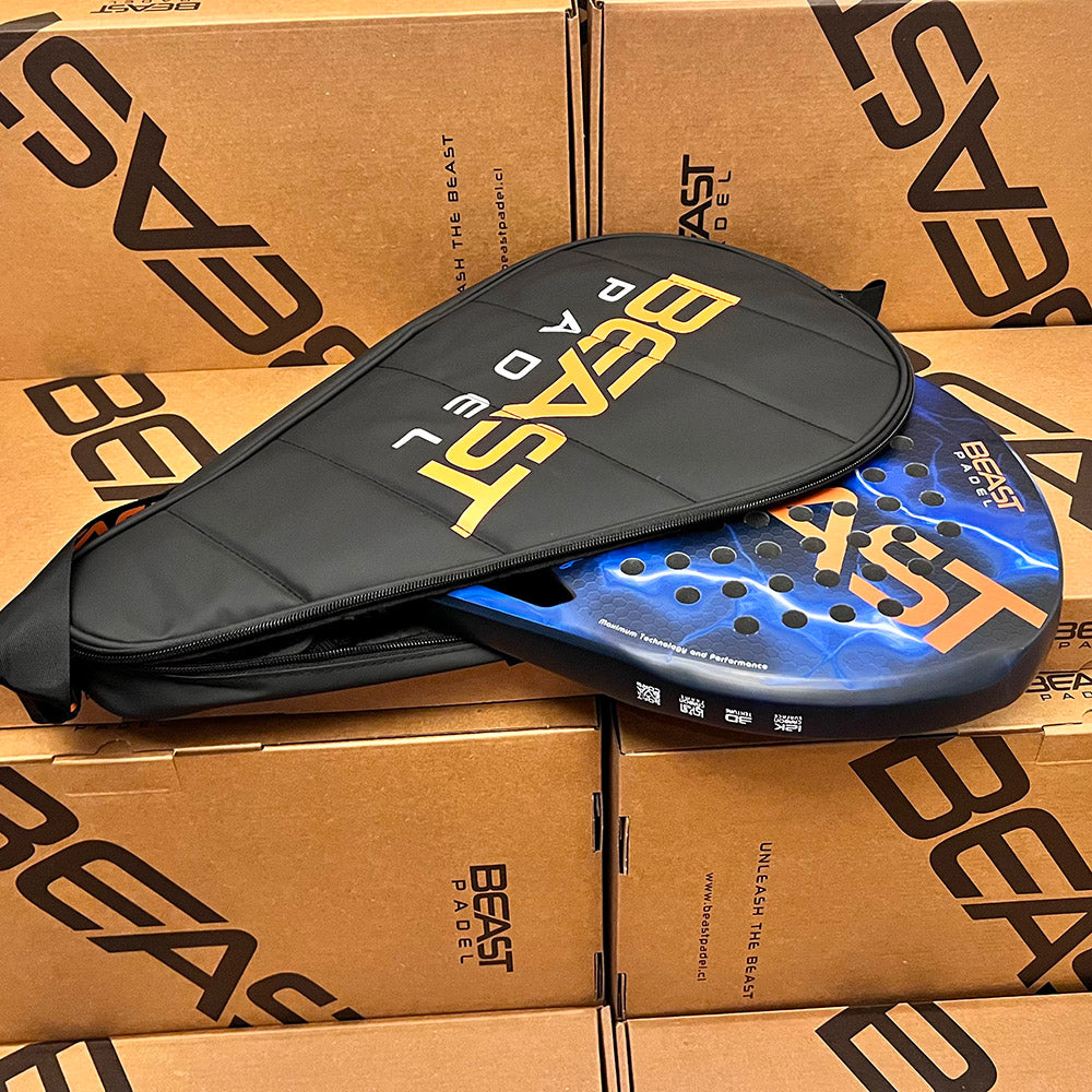 2 BEAST WOLF 12K HÍBRIDA + 2 FUNDAS ACOLCHADAS – BEAST PADEL